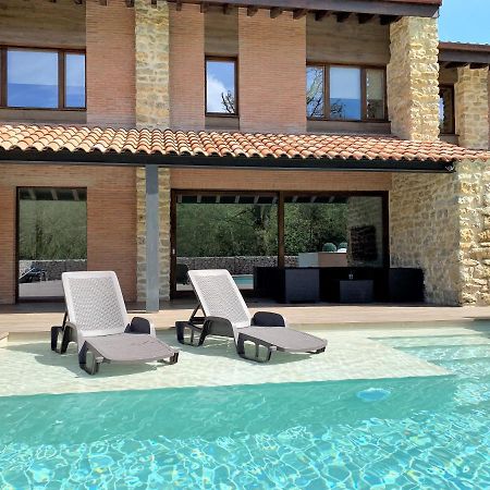 2 Apartamentos En Villa Con Piscina Privada En Asturias El Marquesau Noriega Kültér fotó