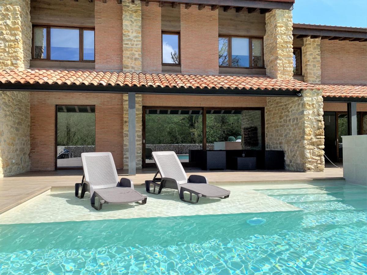 2 Apartamentos En Villa Con Piscina Privada En Asturias El Marquesau Noriega Kültér fotó